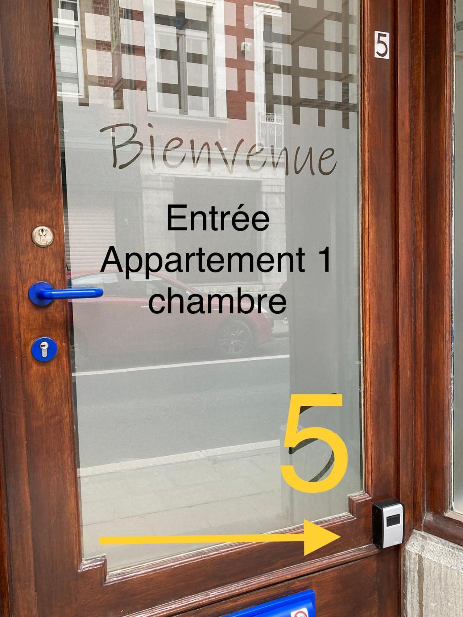 Gite D'Avalon Appartement 5 Dinant Exterior foto